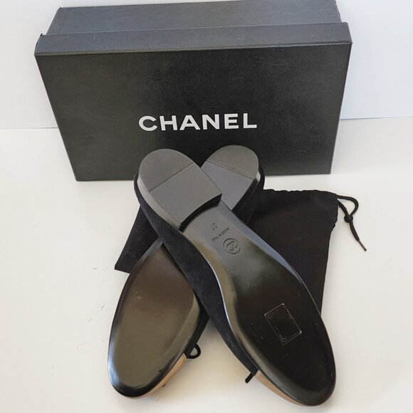 CHANEL Black Suede & Gold Cap Toe Ballet Flats - Size EU 37; Style # AG02819 - Picture 8 of 15